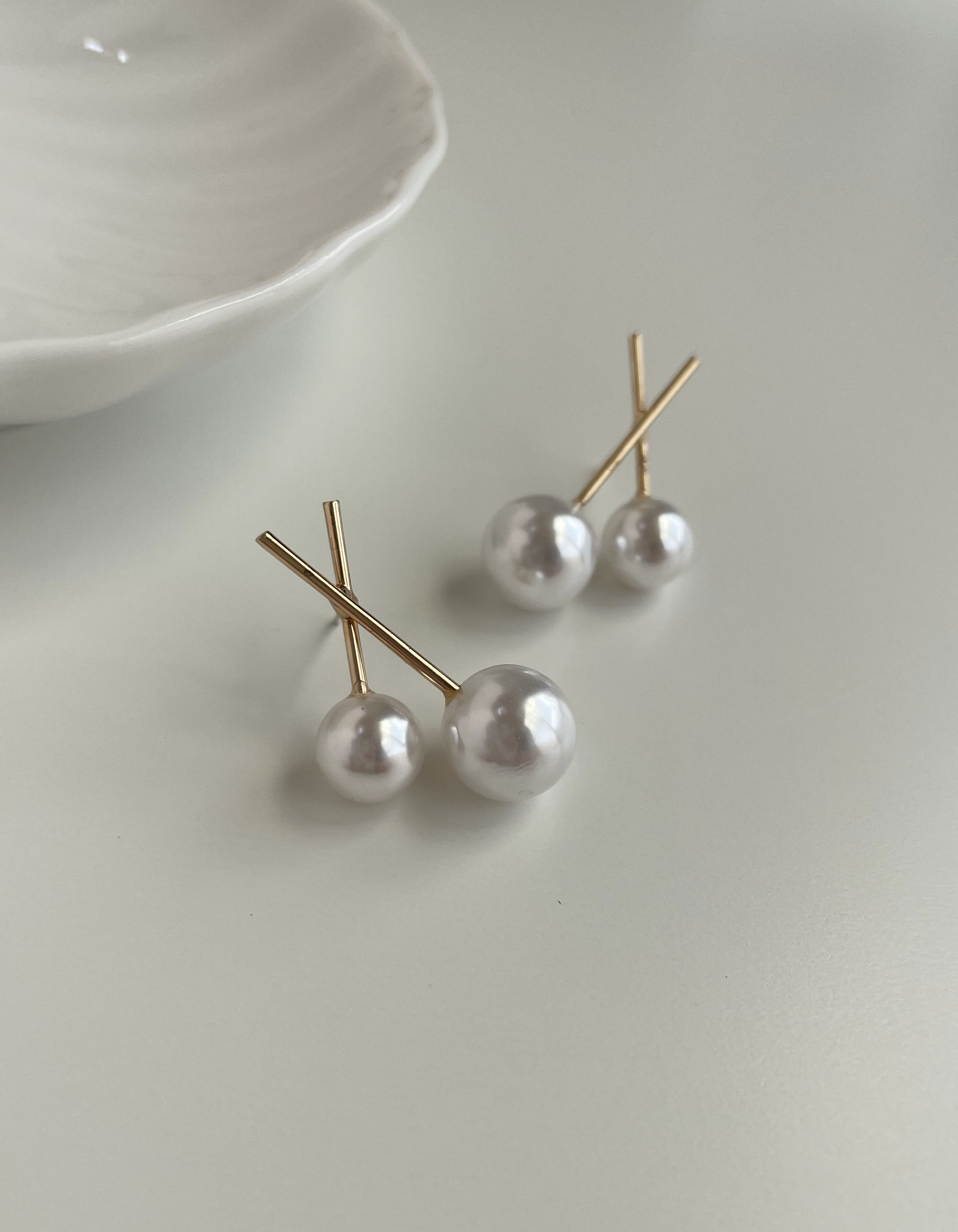 針式 - 交叉大小珍珠耳環 - 輕奓生活x平價飾品 | 迪希雅 deesir 飾品 💍