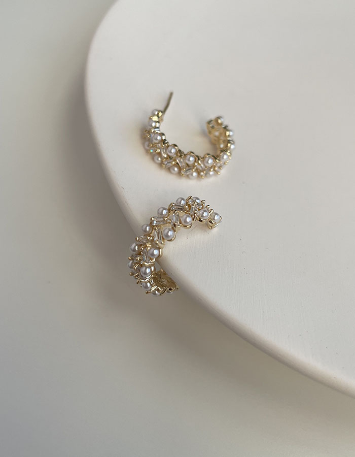 C型半圈式 - 輕奢珍珠交錯環形耳環 - 輕奓生活x平價飾品 | 迪希雅 deesir 飾品 💍