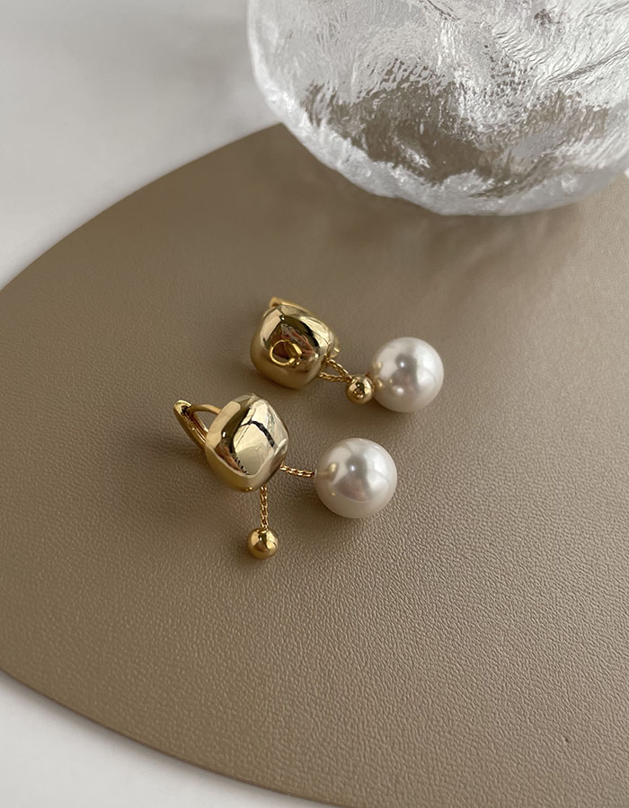 垂墜式 - 方形金屬珍珠垂墜耳環 - 輕奓生活x平價飾品 | 迪希雅 deesir 飾品 💍