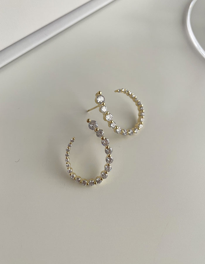 針式 - 漸變設計感鋯石耳環 - 飾品調色盤 | 迪希雅 deesir