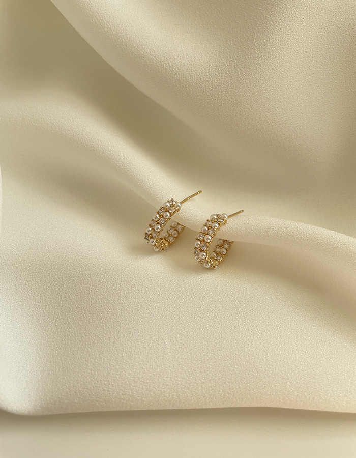 針式 - 【SALE】珍珠鑲鑽小C字耳環 - 輕奓生活x平價飾品 | 迪希雅 deesir 飾品 💍