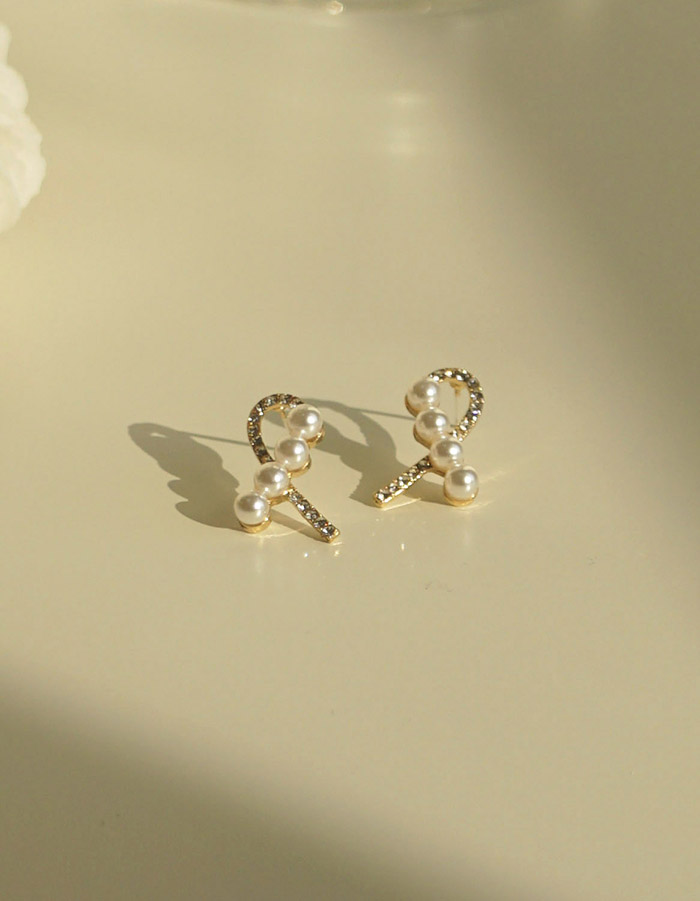 針式 - 珍珠鑲鑽交叉耳環 - 輕奓生活x平價飾品 | 迪希雅 deesir 飾品 💍