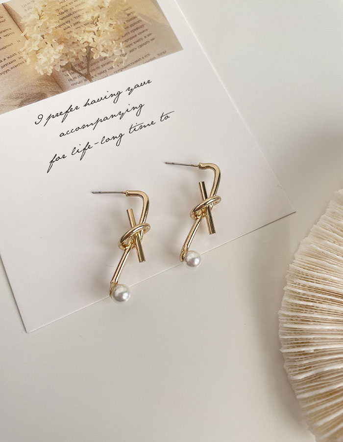 針式 - 簡約打結珍珠耳環 - 輕奓生活x平價飾品 | 迪希雅 deesir 飾品 💍